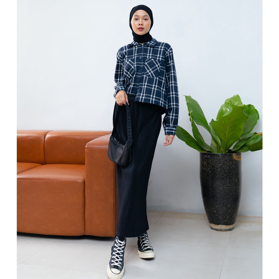 KEMEJA CROP ANNA FLANEL DAILY OFFICE SHIRT PREMIUM B407