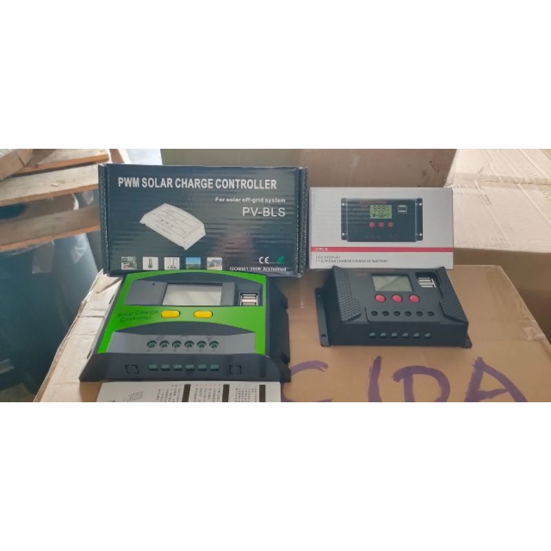 SCC PWM 30A Solar Charger Controller 12V
