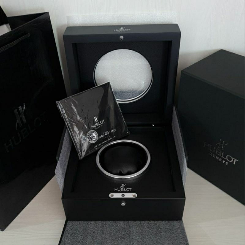 Kotak box jam tangan merk HUBLOT Besar model Original kaca fullset