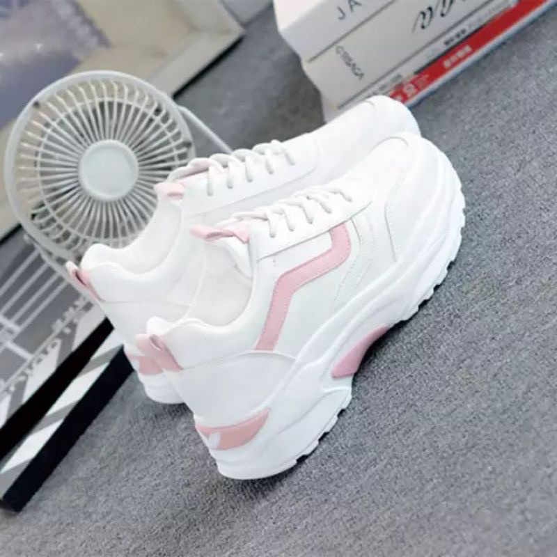 READY STOK GRATIS ONGKIR READY BANYAK WARNA &amp; NOMOR{INSTANT COD MEDAN TERMURAH} SEPATU SNEAKERS WANITA COEK SW-48 PUTIH BISA COD TERBAGUS BISA BAYAR DI TEMPAT Sepatu Sneakers INPORT Wanita Kasual Sepatu casual wanita terbaru