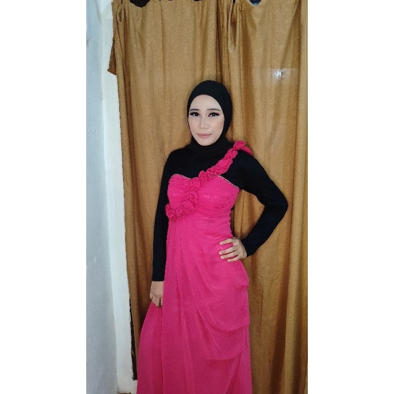 Party Dress Pink Fuchsia/ Gaun promnight/sister/prewedding/sweet seventeen/bridesmaid