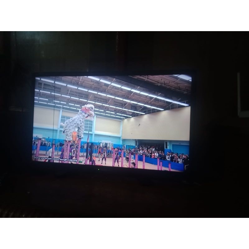 Tv Led Lcd Tv Sharp Aquos 24 inc Bekas minus garis sehelai