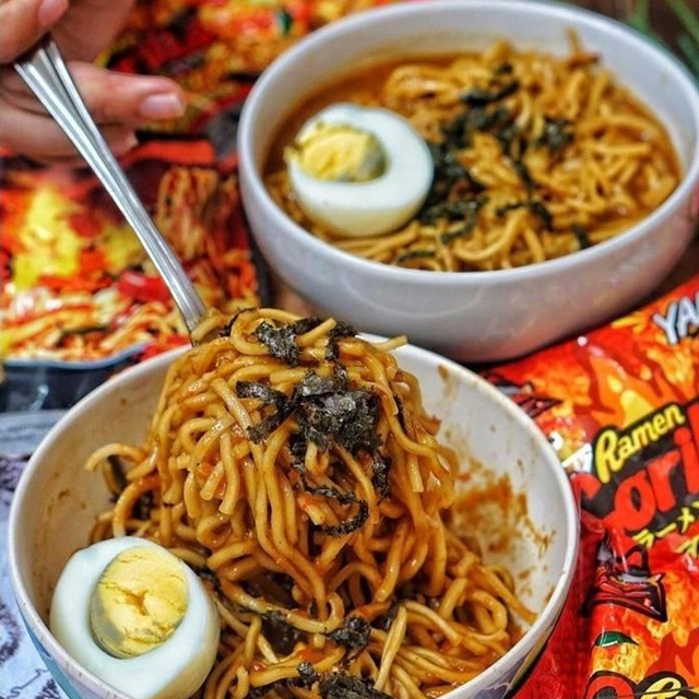 

Ramen Instan Super Pedas