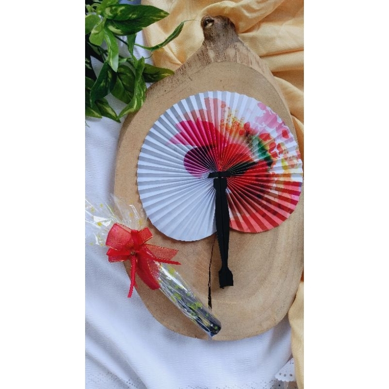 souvenir kipas jepang lipat