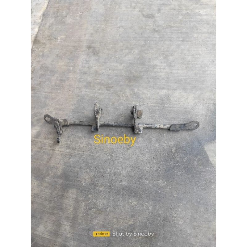 Breket dudukan pangkon sayap bawah byson karbu ori