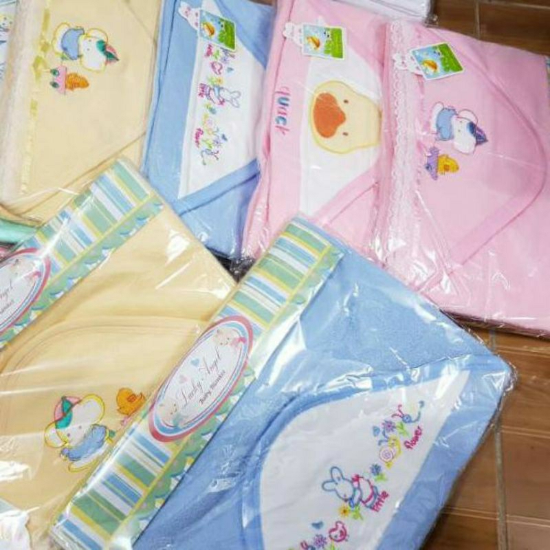 Selimut Topi Bayi 85x85 Cm Lucky Angel Lembut Kiddy Hoodie Blanket Rotary With Hat Lembut Baby