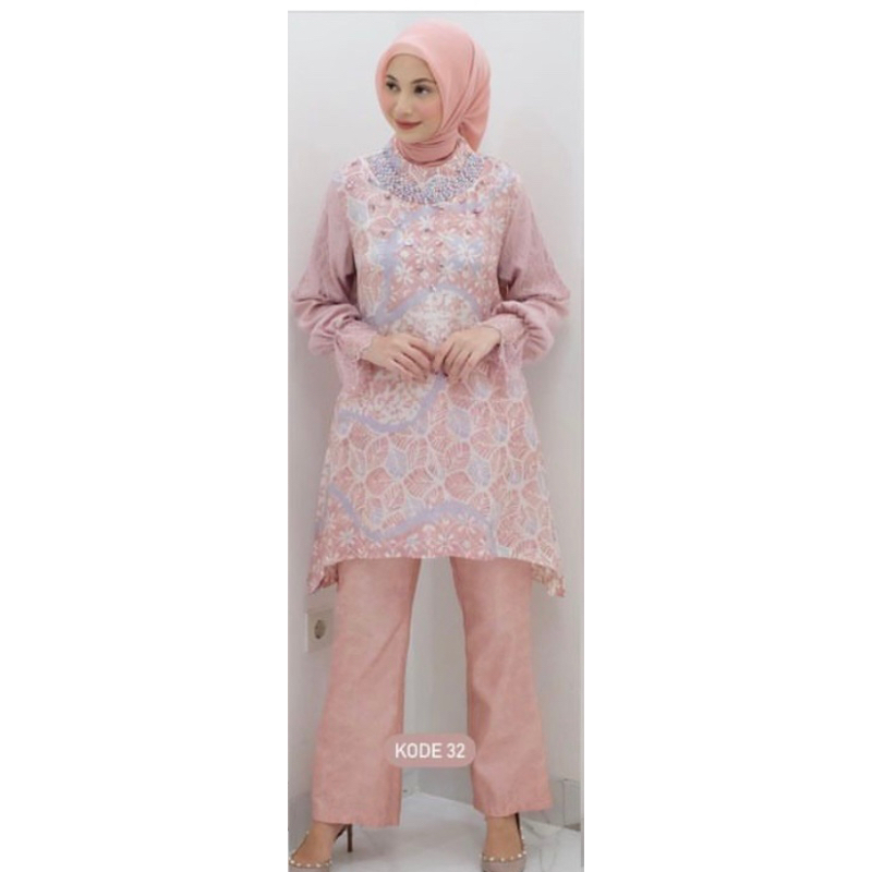 zara blouse by sarah the label