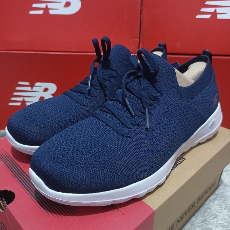 Skechers Go Walk Joy Fresh View