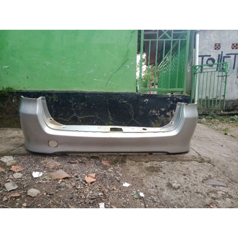 bemper Avanza vvti 2005-2010