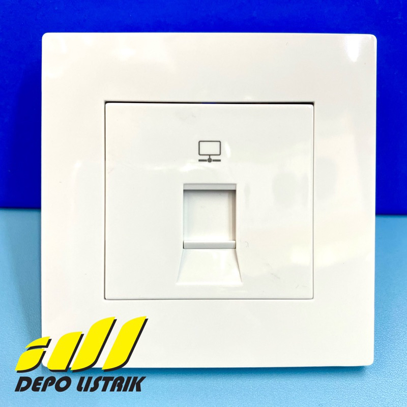 Boss Outlet Data Cat6 B1031CAT6 / Boss B1000