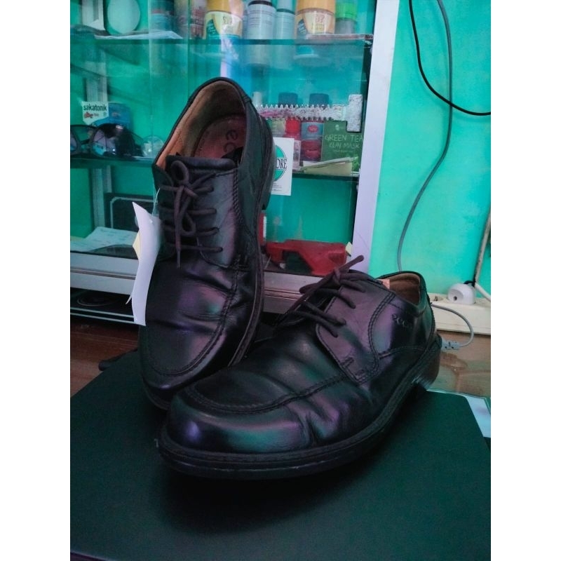 sepatu kulit pantofel pria ecco ukuran 41 insole 26 cm