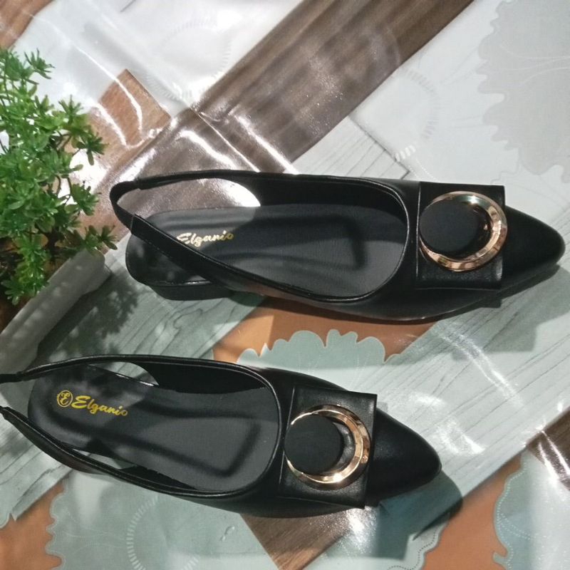 Pansus Wanita E02 Hitam