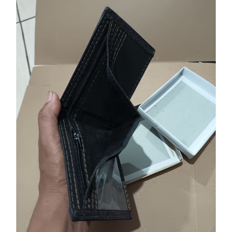 dompet mudel lipat dompet peria distro