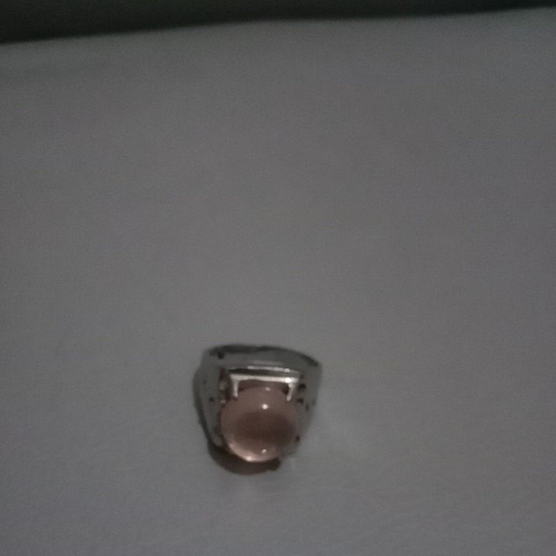 cincin batu kecubung air