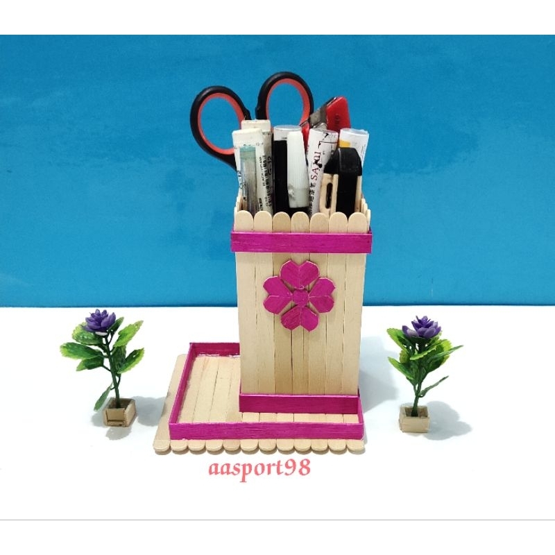 

prakarya tempat pensil stik es krim bentuk kotak