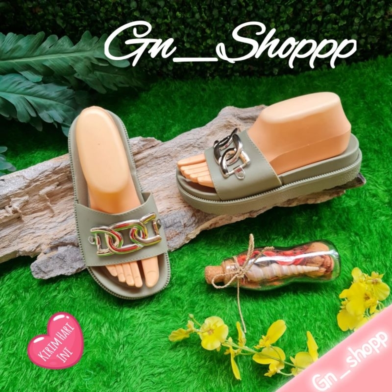 Sandal Slip on Wanita Rantai Kekinian Balance 1603-S8