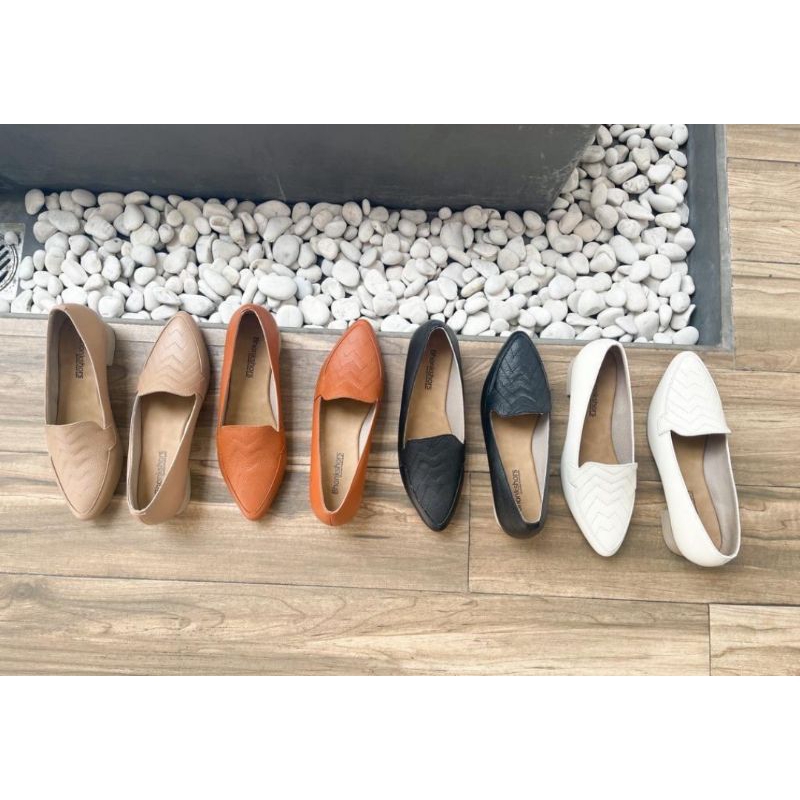 sepatu kulit bhonkshors