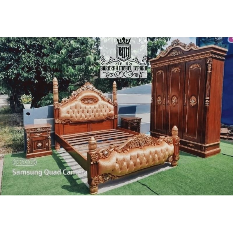 Set Kamar tidur jati lemari pakaian dan tempat tidur dipan jati King