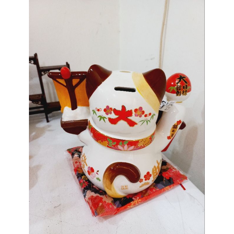 Manekineko Ceramic Taiwan / Kucing Hoki Keramik / Pajangan Neko Keramik / Pajangan Kucing Hoki / Manekoneki Keramik