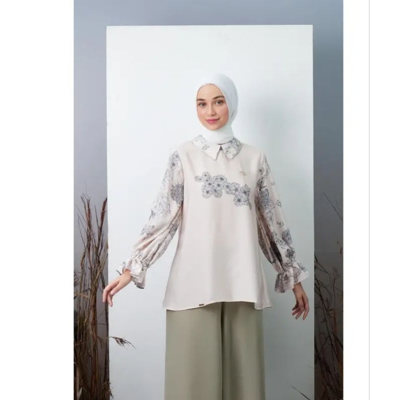 Wearing Klamby SALE