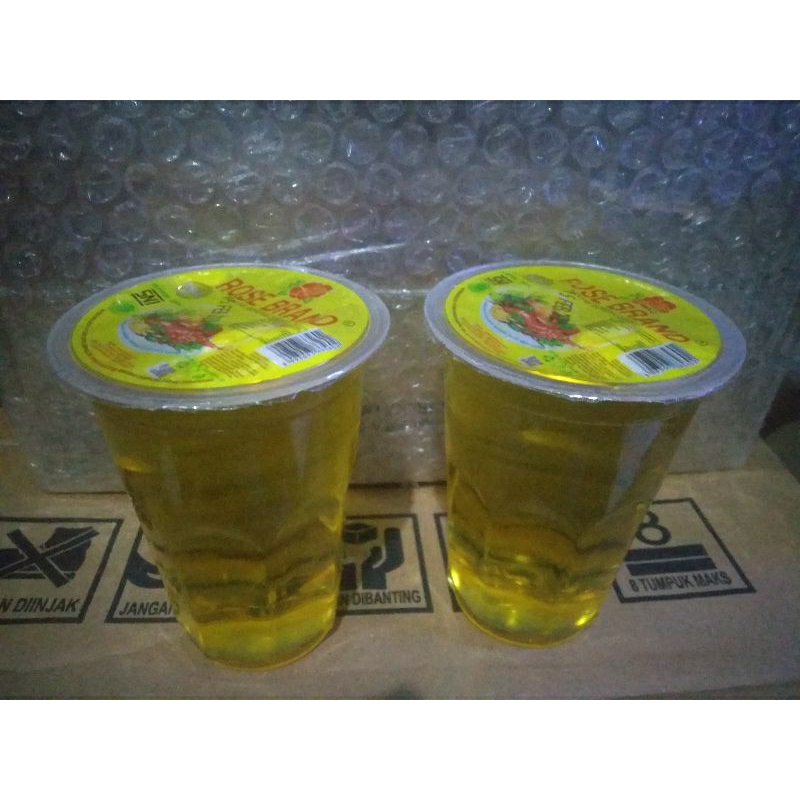 

Minyak goreng cup 220 ml rosebrand