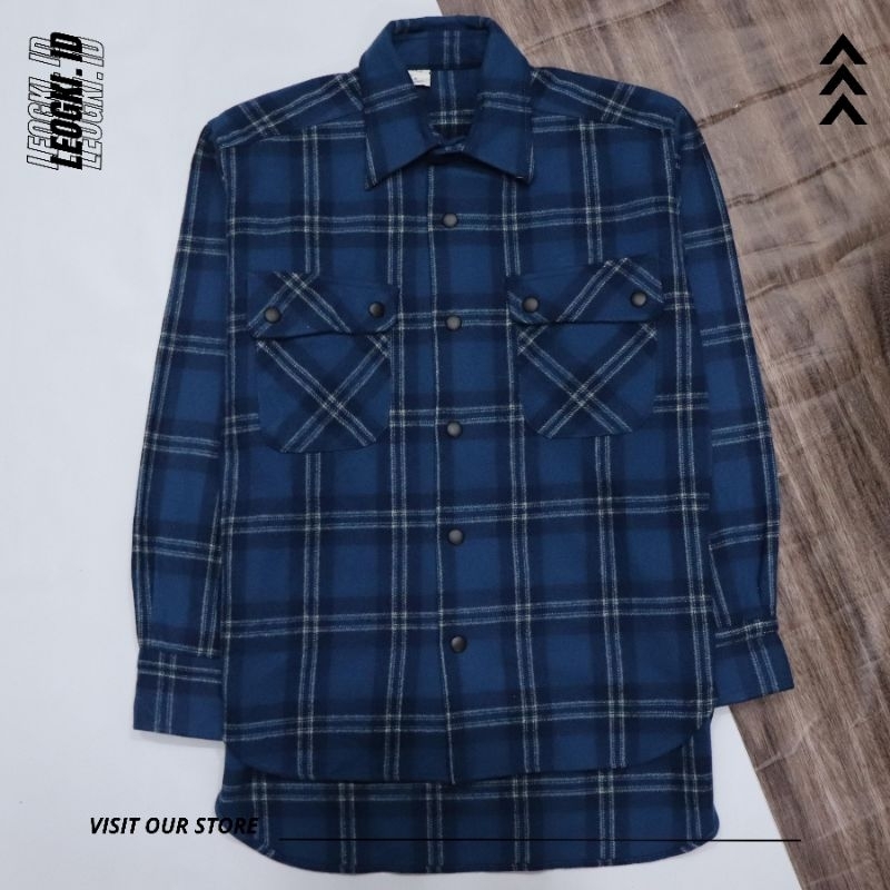 Kemeja Flanel Double Pocket