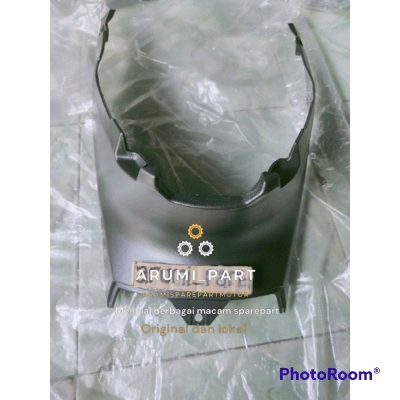 Cover tangki sambungan body bawah jok Supra x 125 lama / Supra x 125 batman