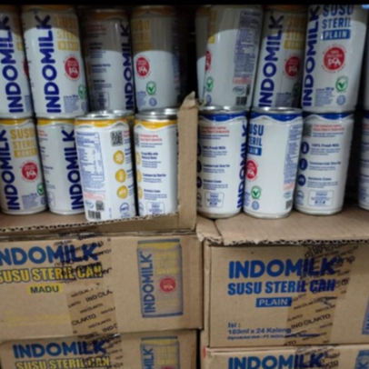 

(1 Karton) INDOMILK Susu Steril Plain Botol 24 x 189ml