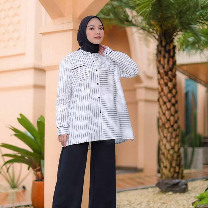 Eleanorre Saba Top Stripe Atasan Muslim Wanita