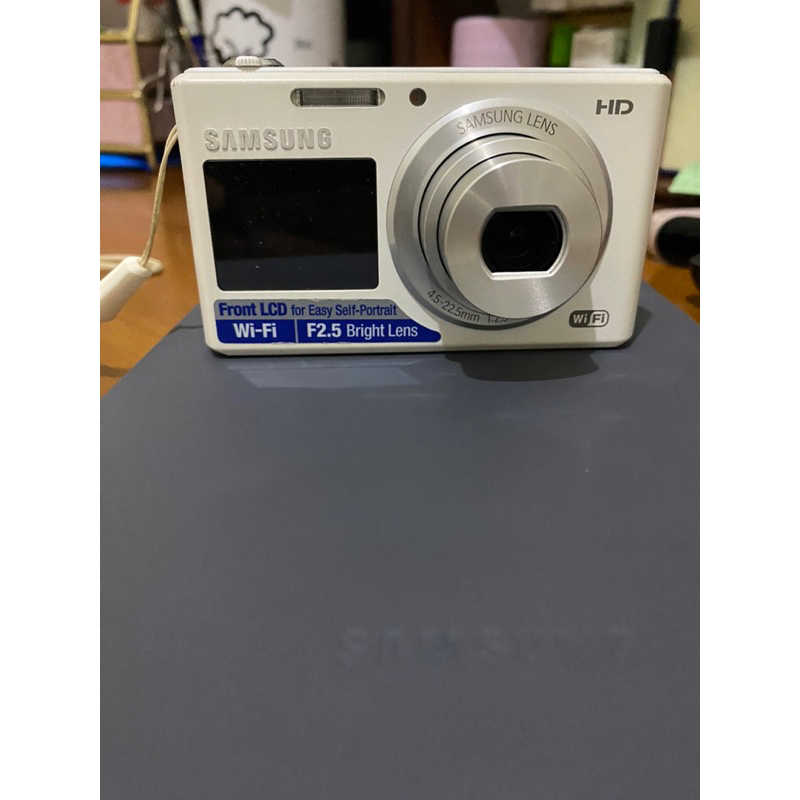 Kamera Samsung Digital DV150F