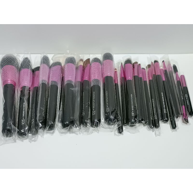 LAMICA PREMIUM MAKE UP BRUSH NEW NO BOX