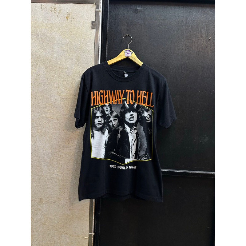 kaos acdc highway to hell