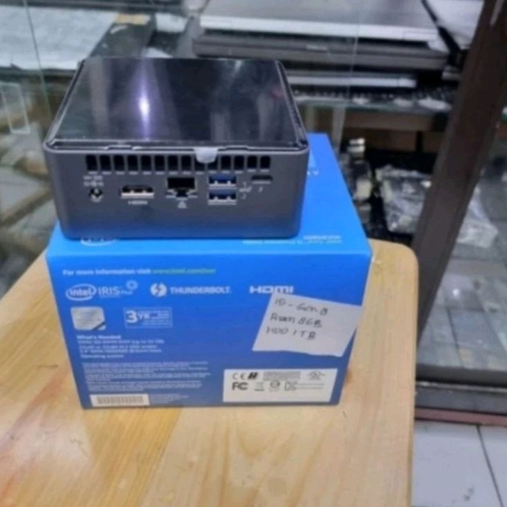 INTEL NUC I5 GEN 8 RAM 8GB SSD 256 GB HDD 1TB