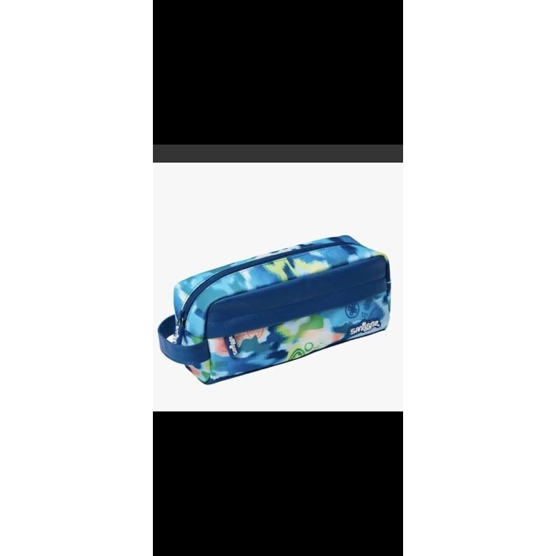 

pencil case Smiggle origin