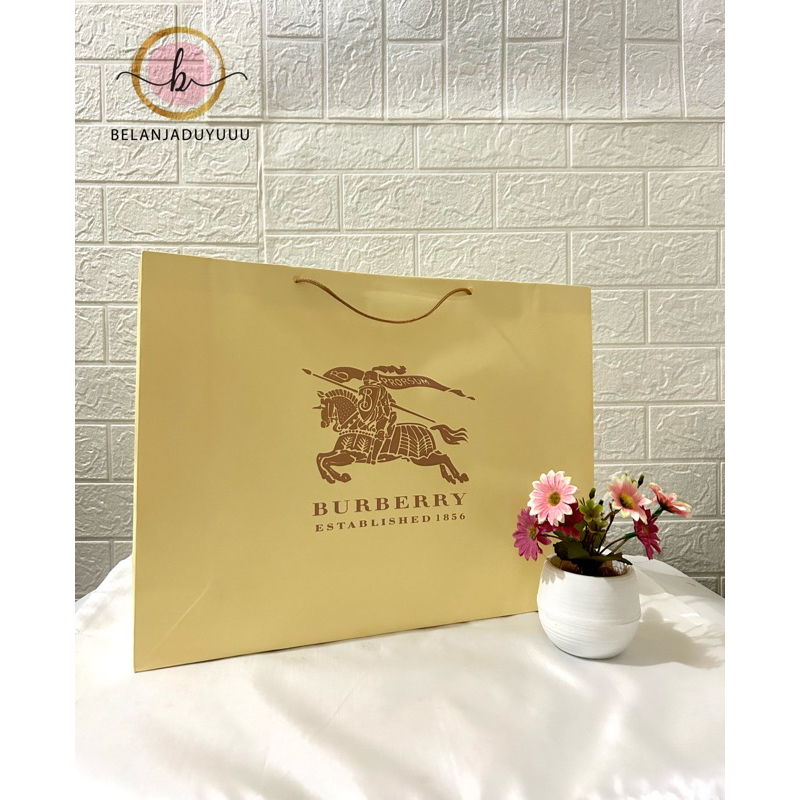 Paper Bag Burberry / Dustbag Burberry