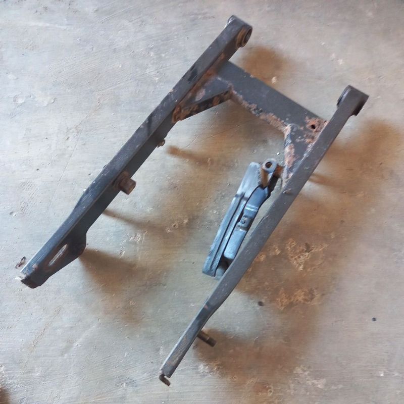 Swing arm lengan ayun sasis Honda supra x125 batman dobel disc original