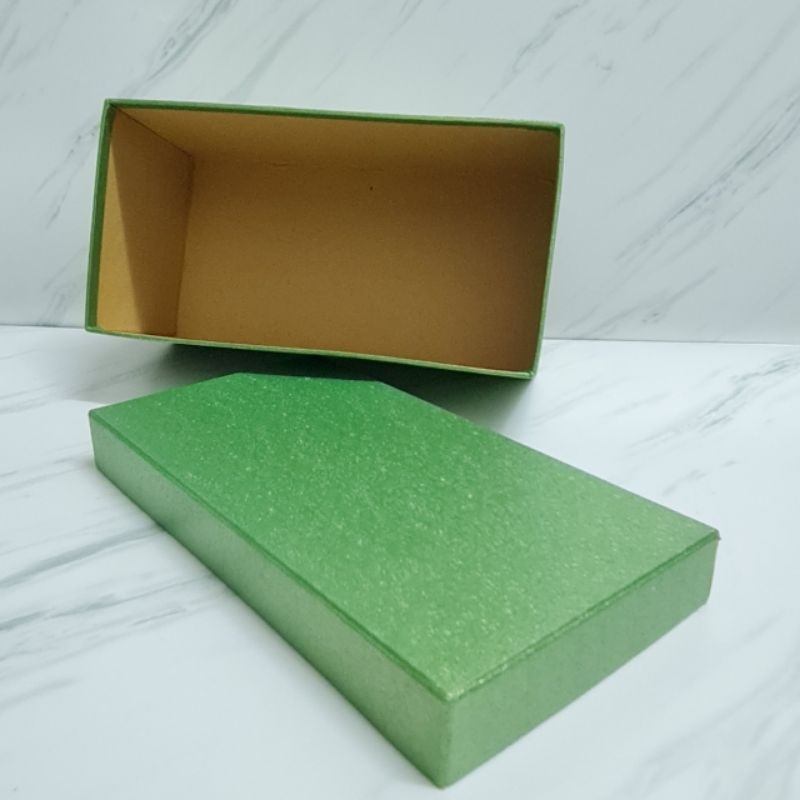 Box standar hardbox 22x11x10cm Tinggi / kotak kue hamper imlek sangjit idul fitri