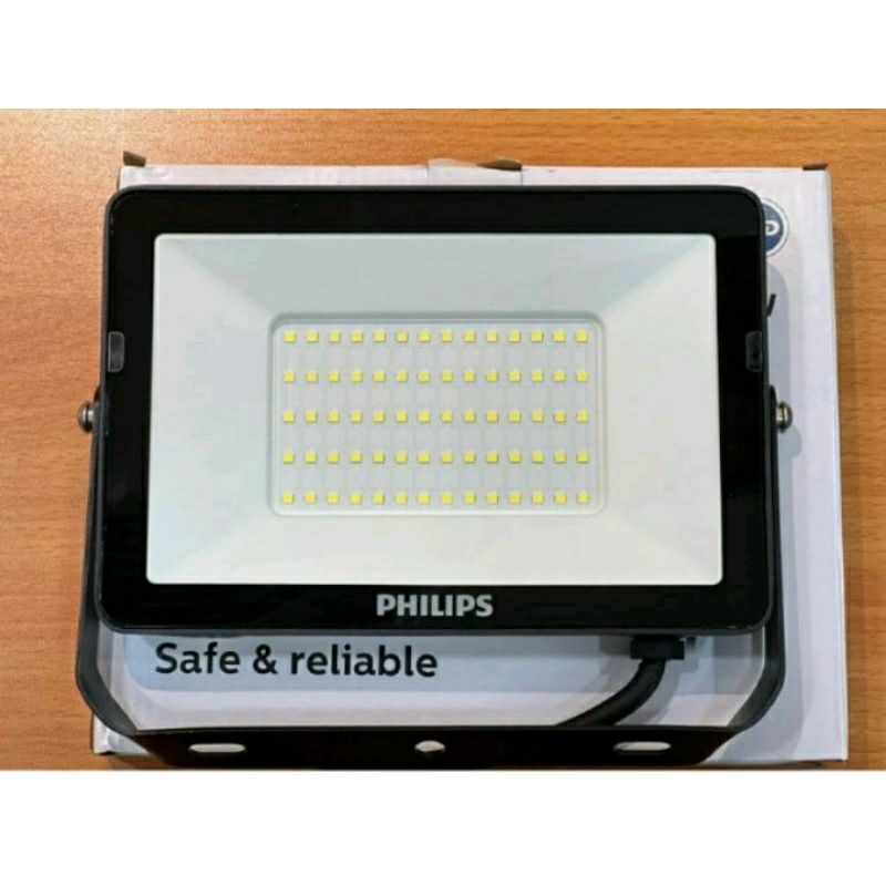 Lampu Sorot LED / Flood Light LED Philips BVP150 50Watt