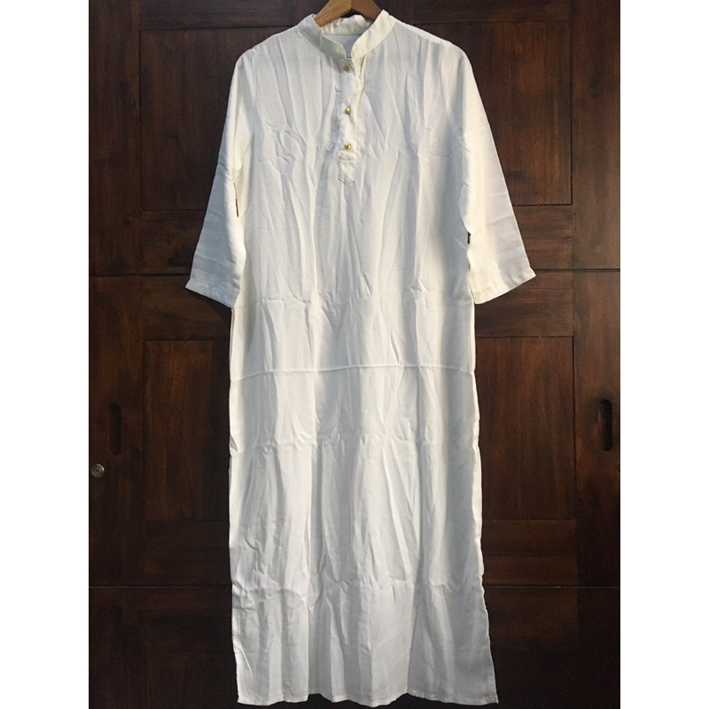 [NEW] Quentiana Plain Longsleeve Maxi Dress (White) Putih
