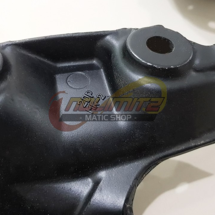 Behel Begel Potong Tanduk Sporty Carbon Kevlar Parts ORI Yamaha NMAX OLD