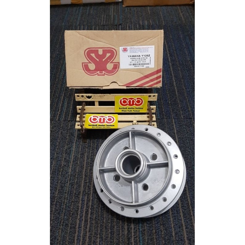 Yamaha 125 Z tromol belakang rear hub