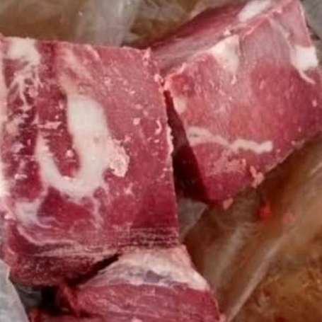 

DAGING SEMUR IMPORT 1KG