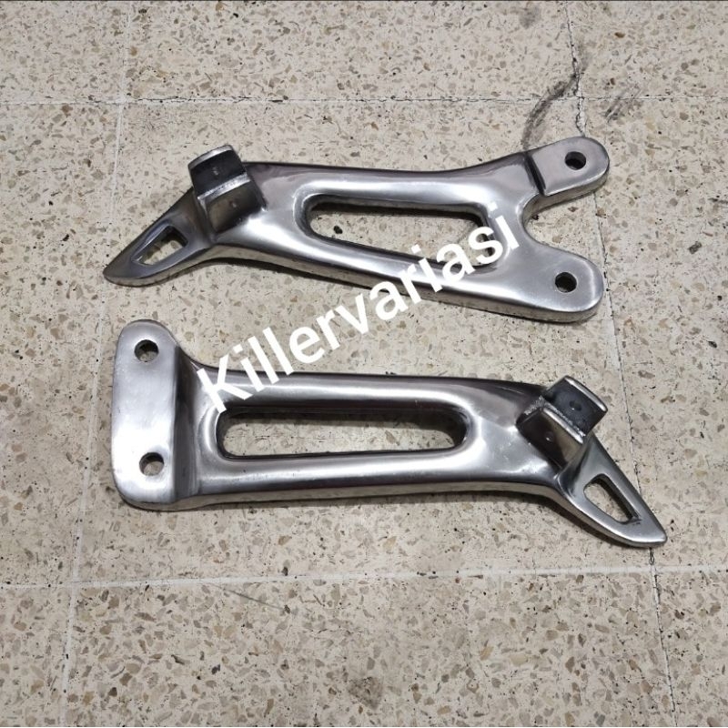 FOOTSTEP FUSTEP BOSTEP POSTEB PIJAKAN KAKI BELAKANG YAMAHA RX KING WARNA CHROME DAN HITAM HARGA SEPASANG KIRI KANAN