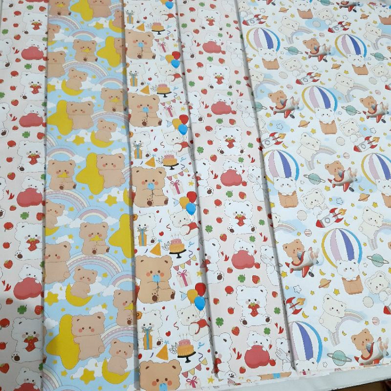 Kertas Kado / Bungkus Kado /paper bag