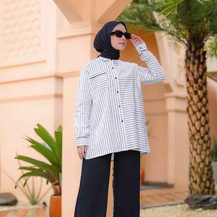 Eleanorre Saba Top Stripe Atasan Muslim Wanita