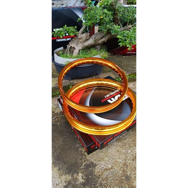 Velg TDR gold ring 17 wshape 160 x 185 velg TDR gold mirror