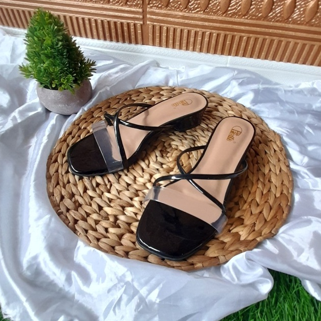 Sandal Heels wanita 3cm Tali Silang Ban 1 HB16