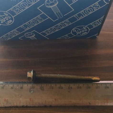 BAUT SEKRUP SKRUP ROOFING 5X75 / 7.5 CM RUPING KUNING MOONLION