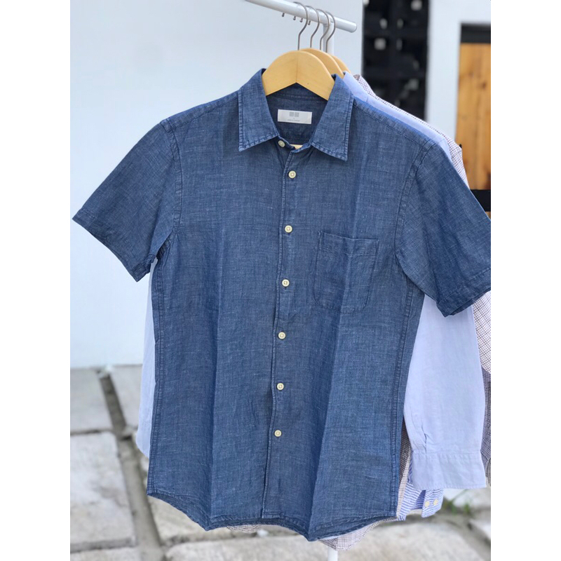baju kemeja uniqlo pria lengan pendek original