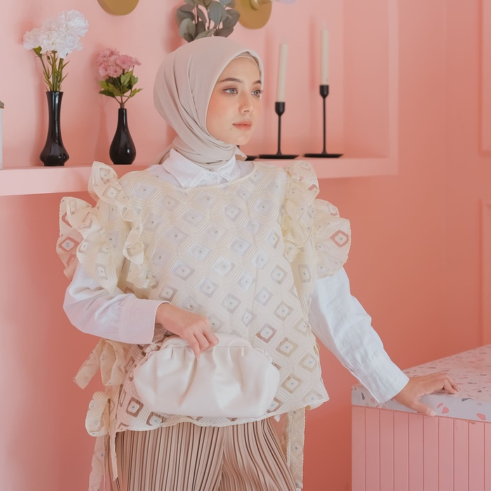 Eleanorre Aurora Vest Atasan Wanita